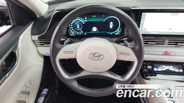 Hyundai Grandeur 2022 — photo 18