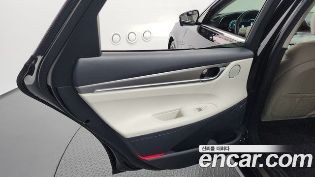 Hyundai Grandeur 2022 — photo 15