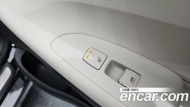 Hyundai Grandeur 2022 — photo 28