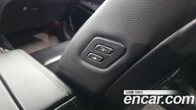 Kia K7 2017 — photo 27
