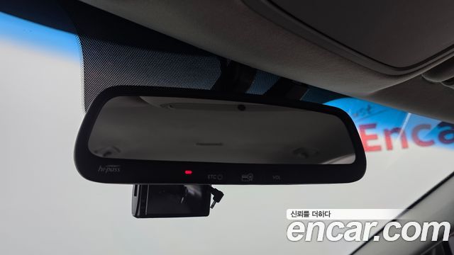 Kia K7 2017 — photo 30