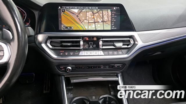 BMW 3-Series 2021 — photo 20