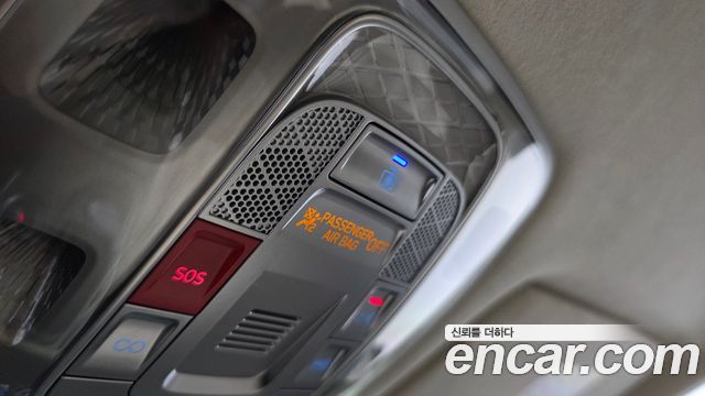 Genesis GV80 2023 — photo 25