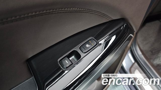 Kia K7 2017 — photo 17