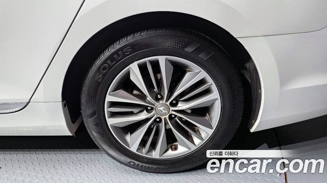 Hyundai Grandeur 2015 — photo 7