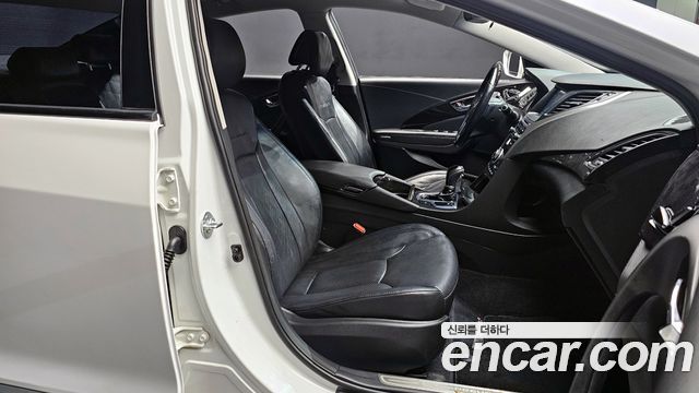 Hyundai Grandeur 2015 — photo 16