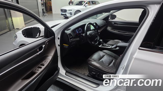 Hyundai Grandeur 2017 — photo 13
