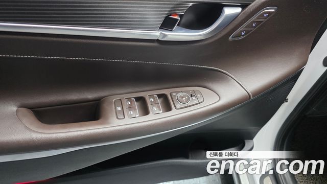 Hyundai Grandeur 2017 — photo 20