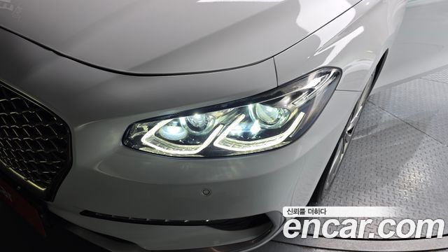 Hyundai Grandeur 2017 — photo 8