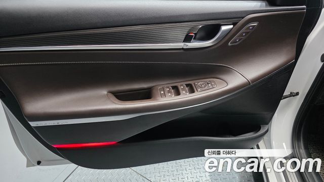 Hyundai Grandeur 2017 — photo 14