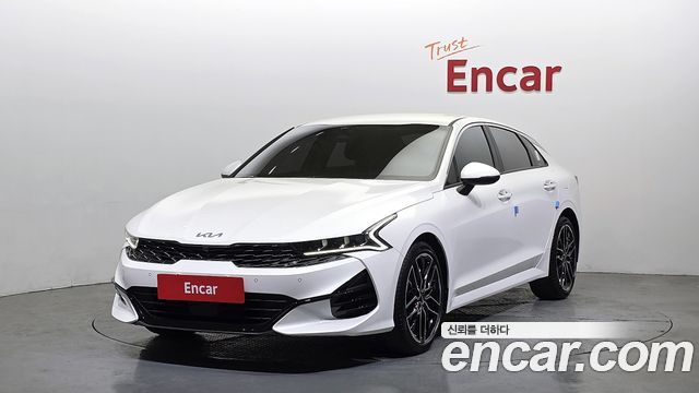 Kia K5 2022 — photo 1