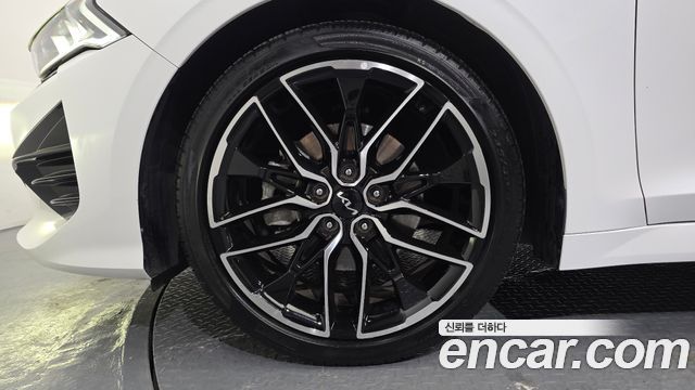 Kia K5 2022 — photo 5