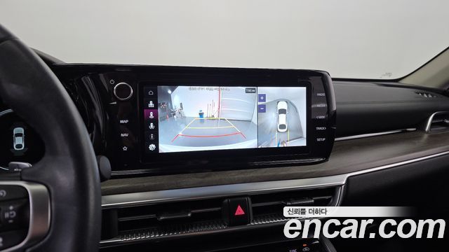 Kia K5 2022 — photo 17
