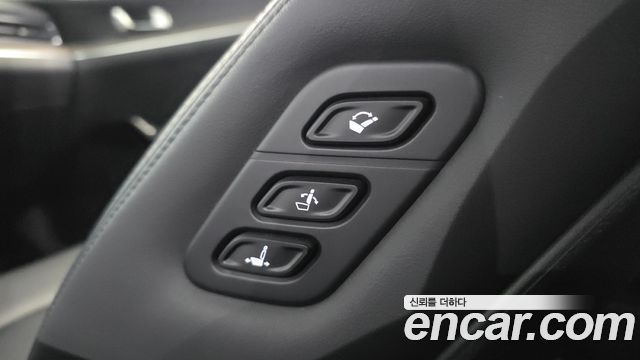 Kia K5 2022 — photo 20