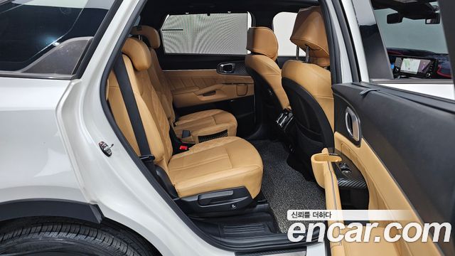 Kia Sorento 2021 — photo 16