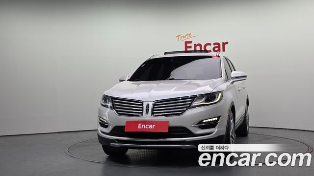 Lincoln MKC 2015 — photo 3
