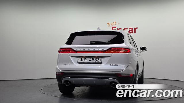 Lincoln MKC 2015 — photo 4