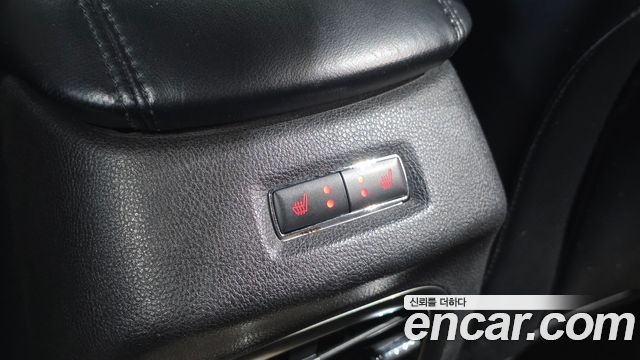 Lincoln MKC 2015 — photo 18