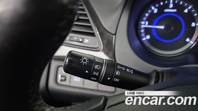Hyundai Grandeur 2016 — photo 15