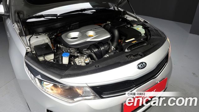 Kia K5 2017 — photo 6