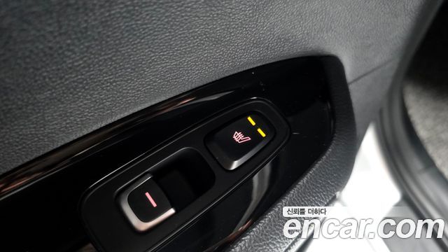 Kia K5 2017 — photo 25