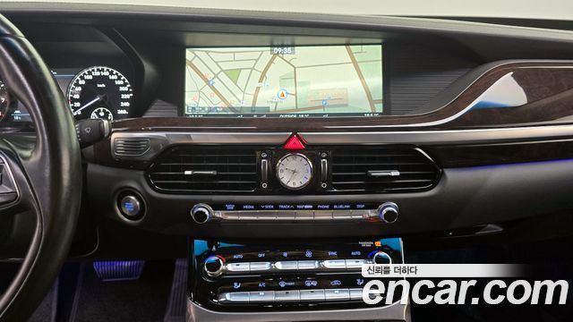 Genesis EQ900 2016 — photo 14