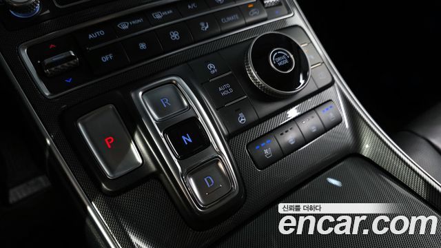Hyundai Santafe 2021 — photo 12