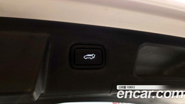 Hyundai Santafe 2021 — photo 26
