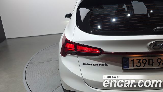 Hyundai Santafe 2021 — photo 9