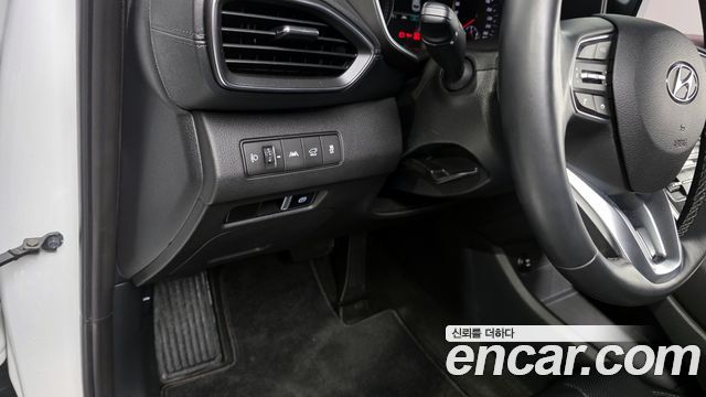 Hyundai Santafe 2021 — photo 29