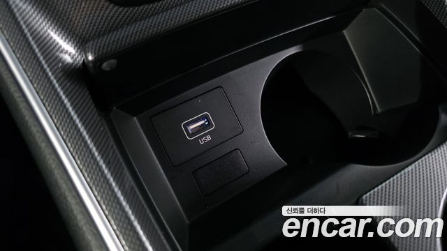 Hyundai Santafe 2021 — photo 31