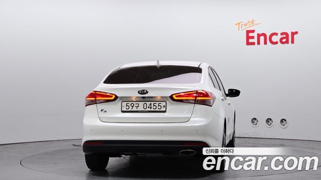 Kia K3 2017 — photo 4