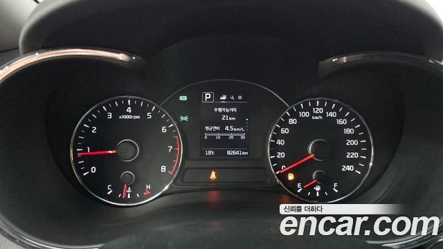 Kia K3 2017 — photo 8