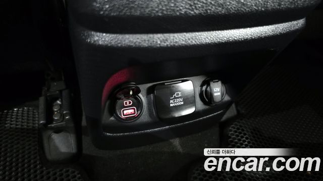 Kia Sorento 2015 — photo 29