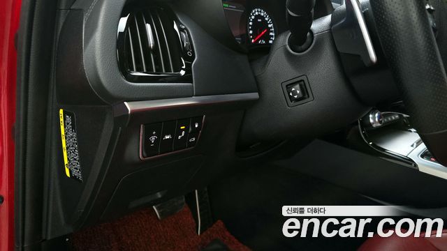Kia Stinger 2019 — photo 28