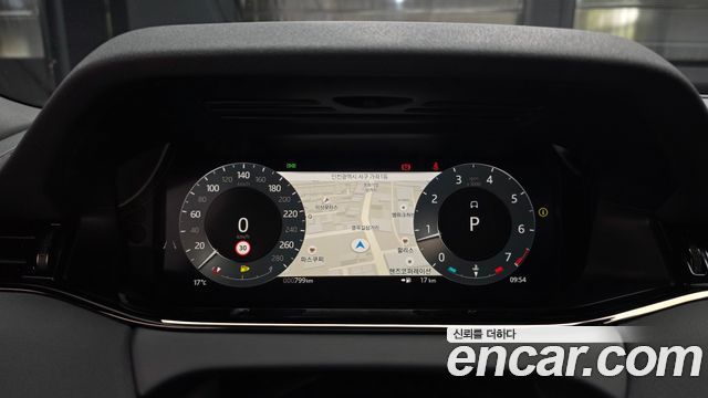 Land Rover Range Rover Evoque 2025 — photo 8
