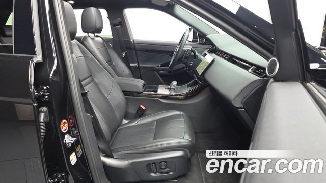 Land Rover Range Rover Evoque 2025 — photo 11
