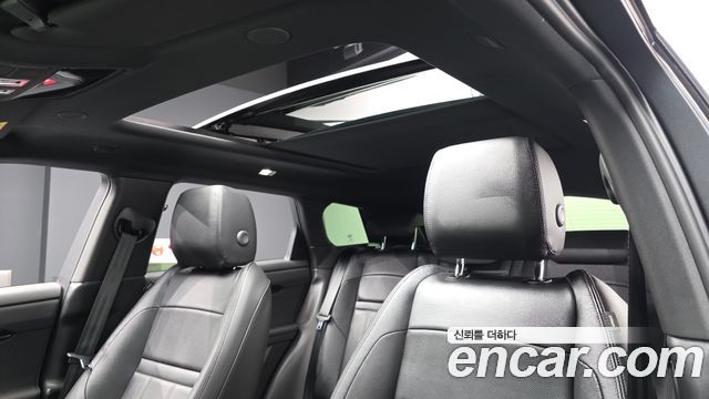 Land Rover Range Rover Evoque 2025 — photo 18