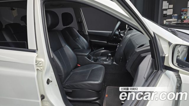 KG Mobility KORANDO 2015 — photo 18