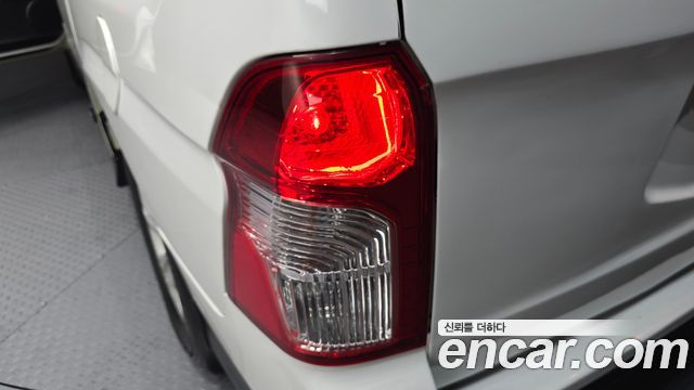 KG Mobility KORANDO 2015 — photo 9