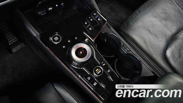 Kia Sportage 2023 — photo 9