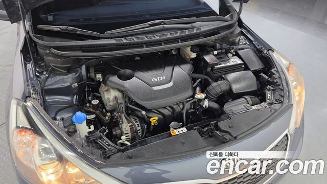 Kia K3 2015 — photo 6