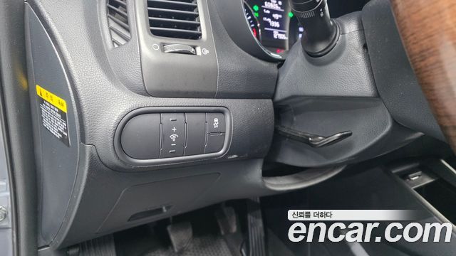Kia K3 2015 — photo 23