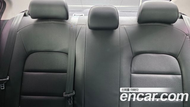 Kia K3 2015 — photo 16