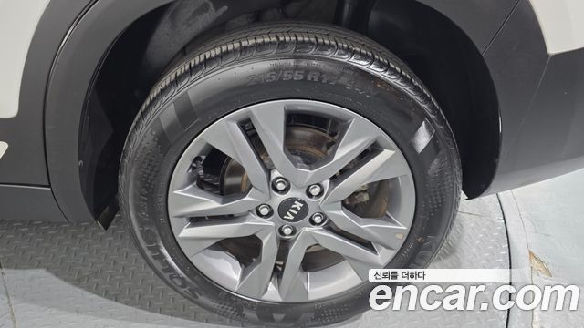 Kia Seltos 2020 — photo 7