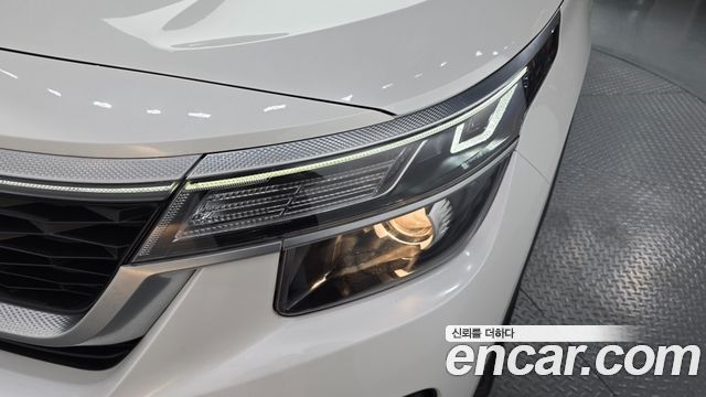 Kia Seltos 2020 — photo 8