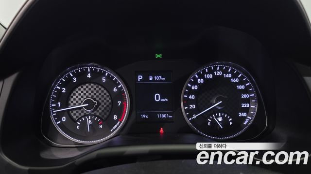 Hyundai AVANTE 2020 — photo 11
