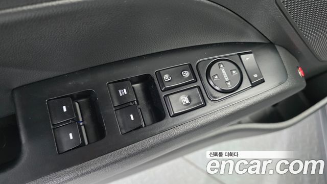 Hyundai AVANTE 2020 — photo 20