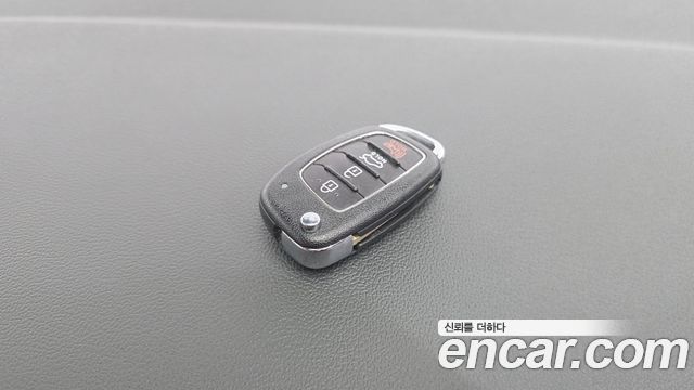 Hyundai AVANTE 2020 — photo 26