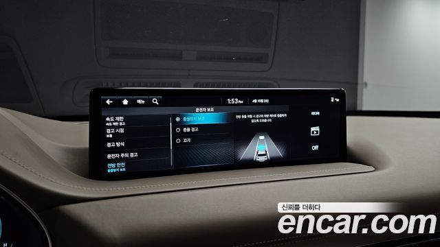 Genesis GV80 2023 — photo 17